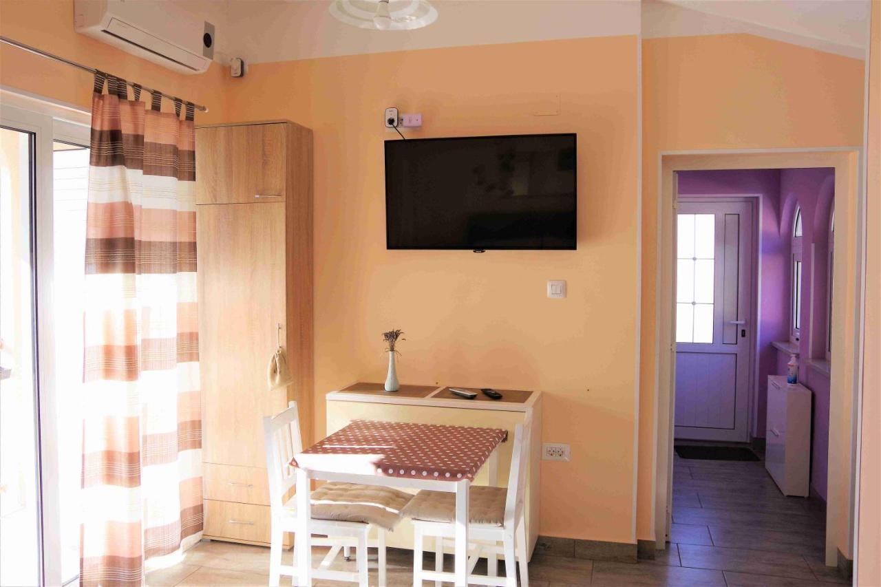 Ferienwohnung Lukovo Panorama Exterior foto